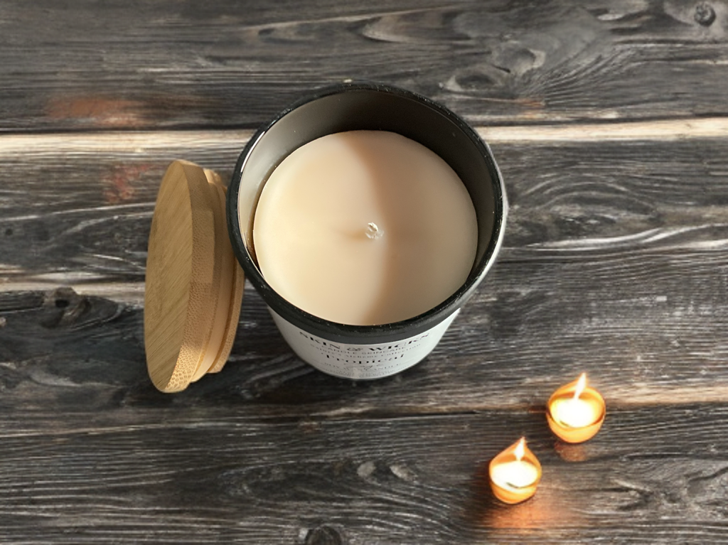 Barrel & Bean Soy Candle | Warm Vanilla & Aged Whiskey Scent