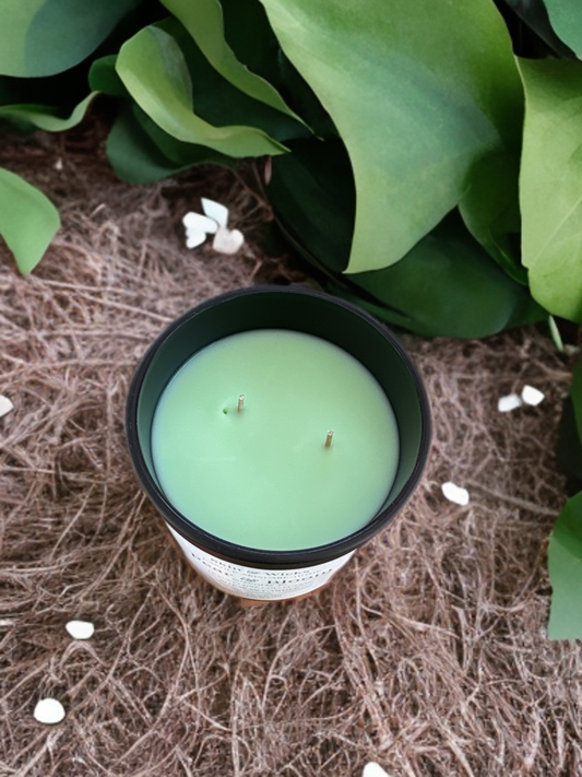 Pear and Bloom Luxury Candle | Fresh Pear Floral Scent